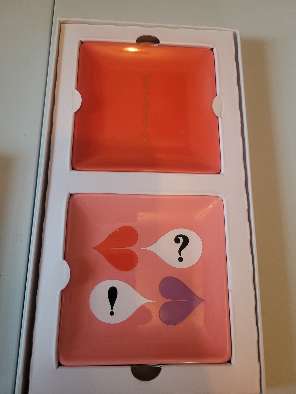 kate spade Coral and Pink Heart Accent Snack Plates Set
